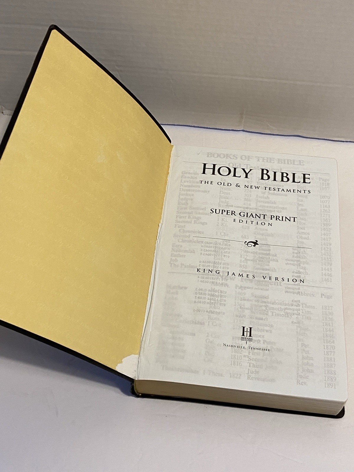 King James Version Super Giant Print Bible Published By Broadman & Holman