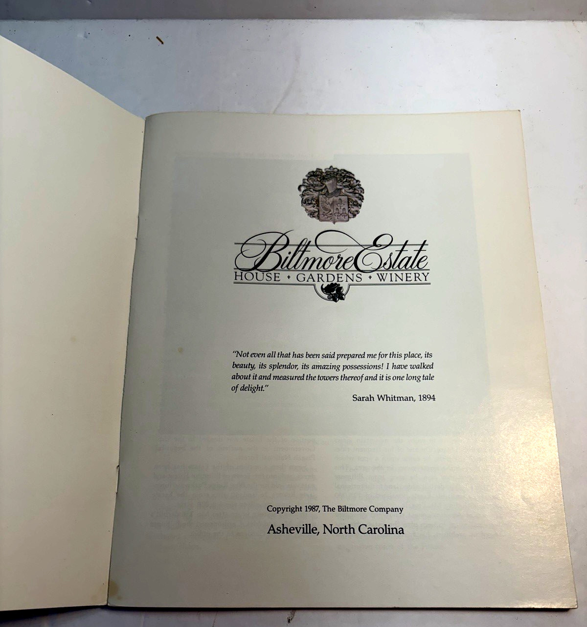 Biltmore Estate Souvenir Book PB Vintage 1987 80 Pages Full Color