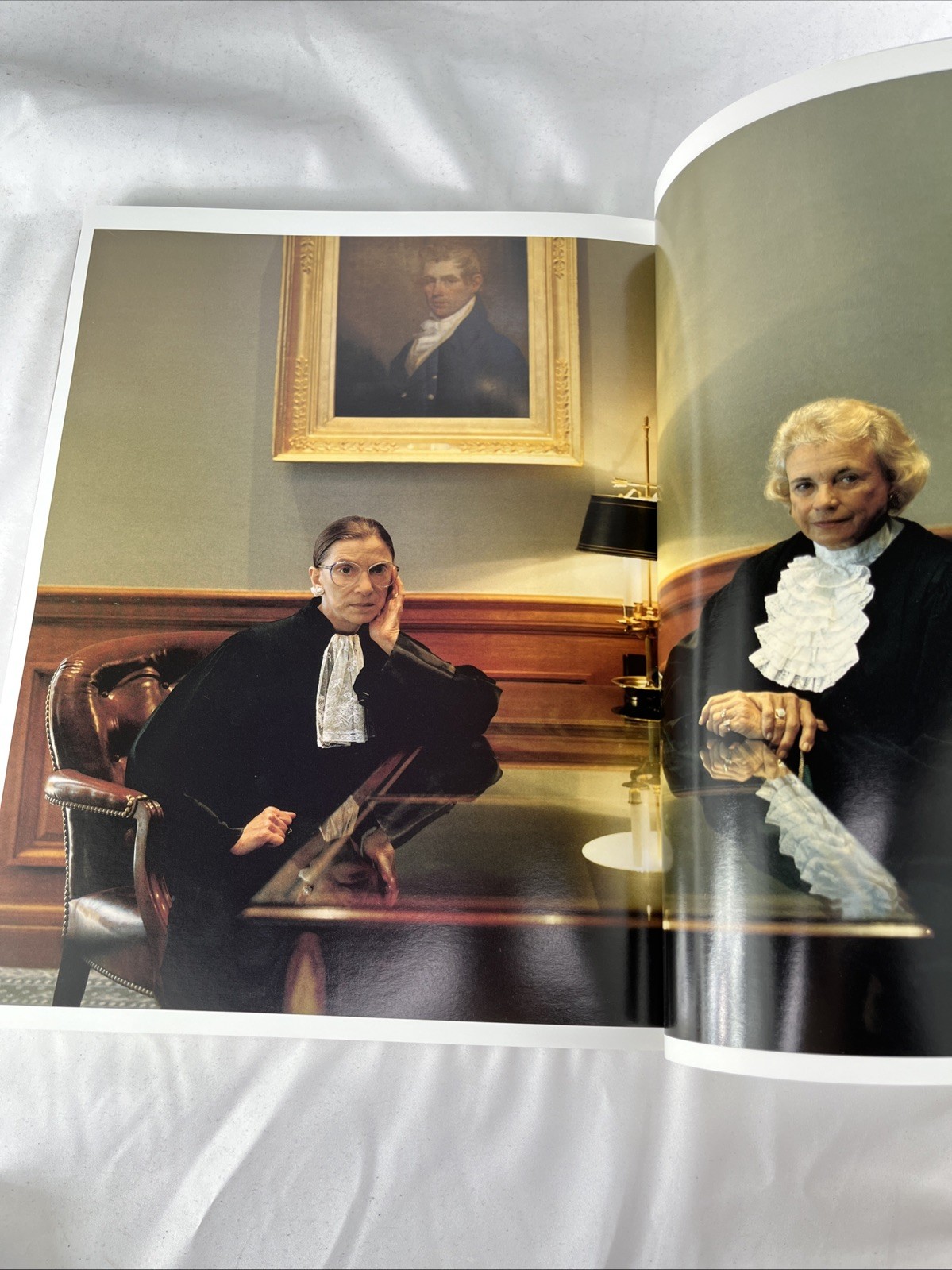 Women Annie Leibovitz Susan Sontag Softcover 1st Edition Book 1999 Coffee Table
