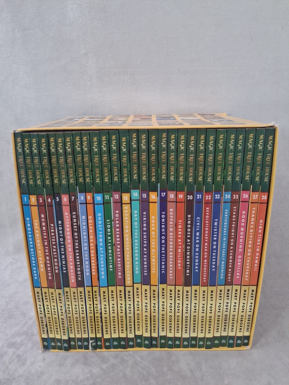 Magic Tree House Books 1-28 Boxed Set