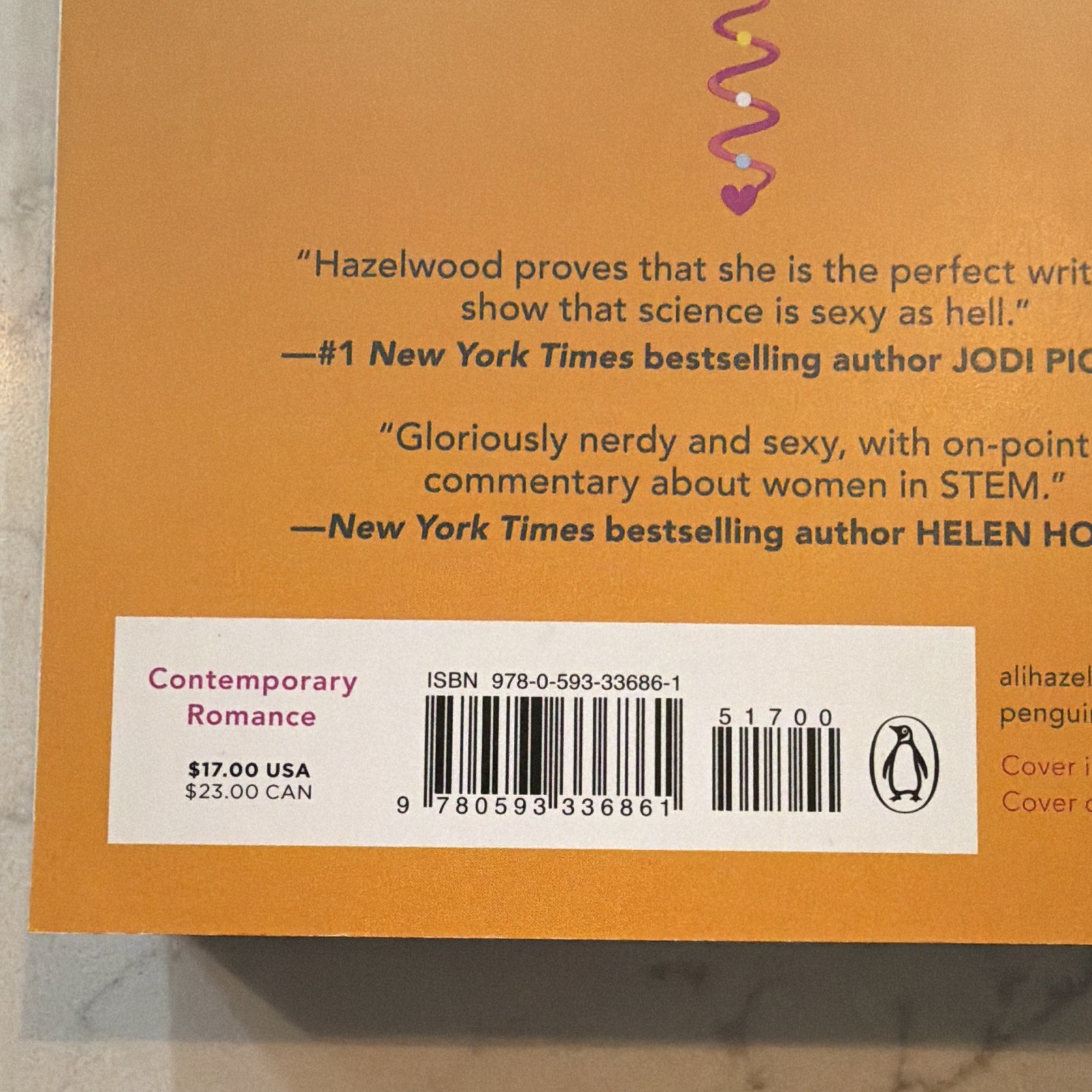 Ali Hazelwood Love, Theoretically Paperback 2023 Penguin Contemporary Romance