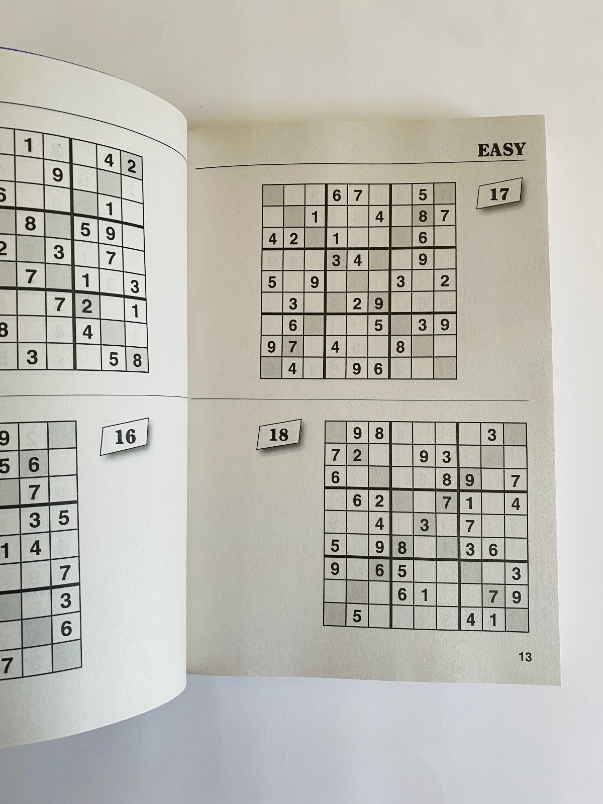 Puzzler’s Giant Book of Sudoku Penny Press Volume 72 562 pages full size adults