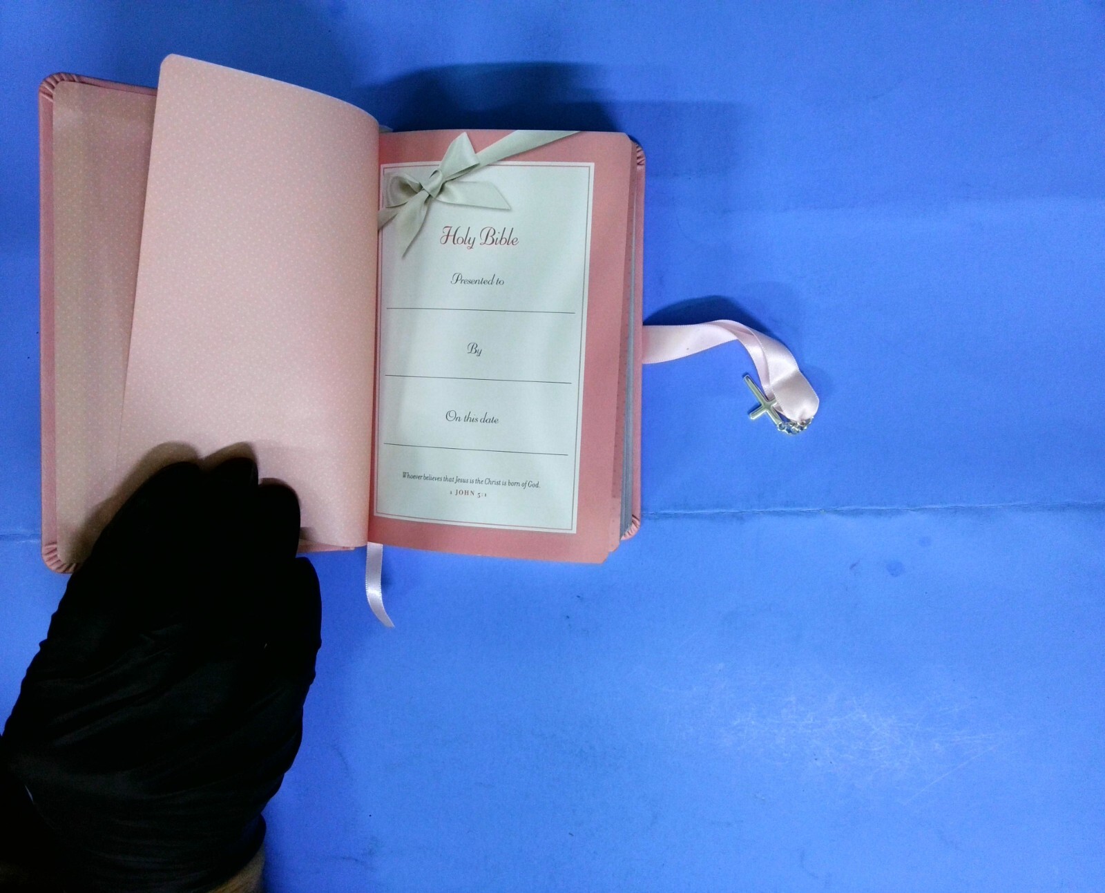 Simply Charming Bible: Pink Edition – Hardcover By Thomas Nelson – GOOD