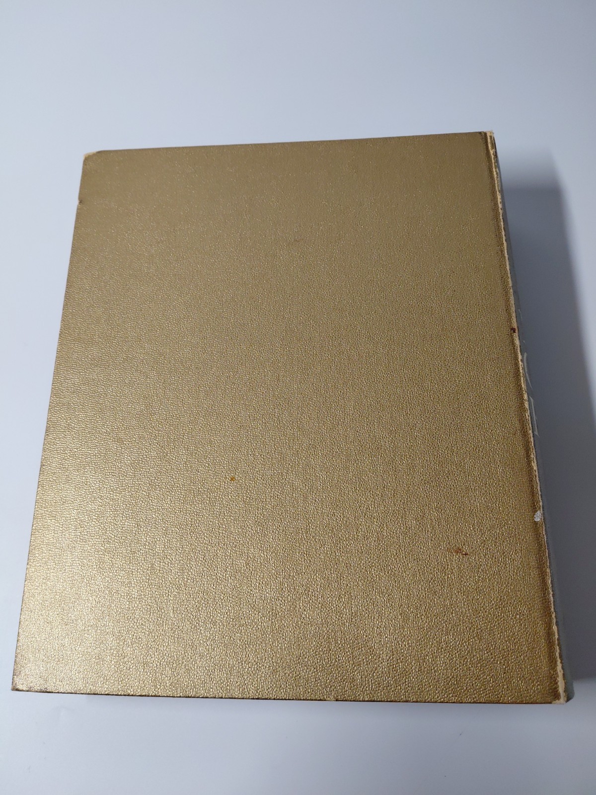 Better Homes Gardens New Cook Book Gold Souvenir Edition 1965 Gold 5 Ring-Binder