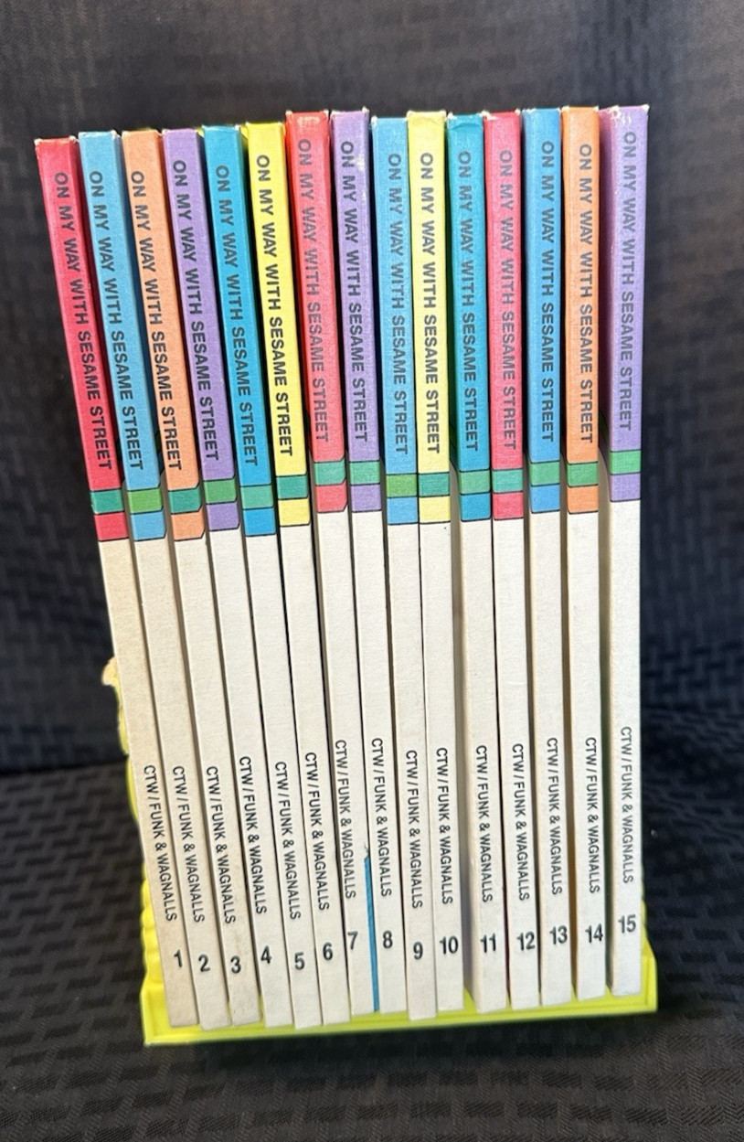 1989 On My Way with Sesame Street Library 1-15 Complete Set w/ Stand -Nice Set!