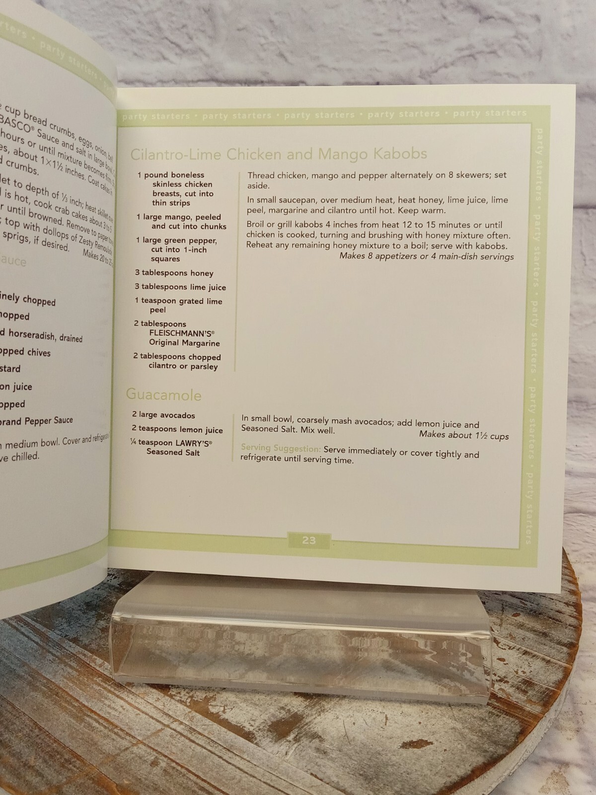 EASY ENTERTAINING COOKBOOK FROM 2000 – 371 COLORED PAGES .