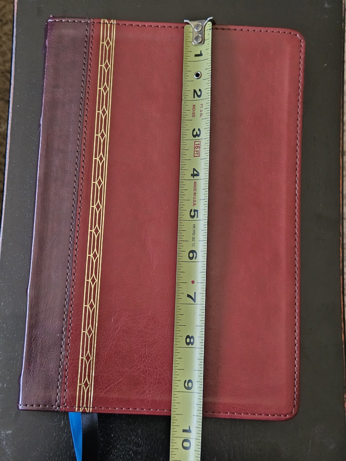 Nrsvce, Great Quotes Catholic Bible, Leathersoft, Burgundy, Comfort Print: Holy