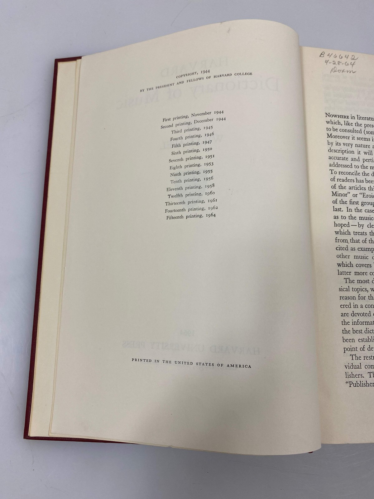 Harvard Dictionary of Music by Apel Ex-library 1964 HC
