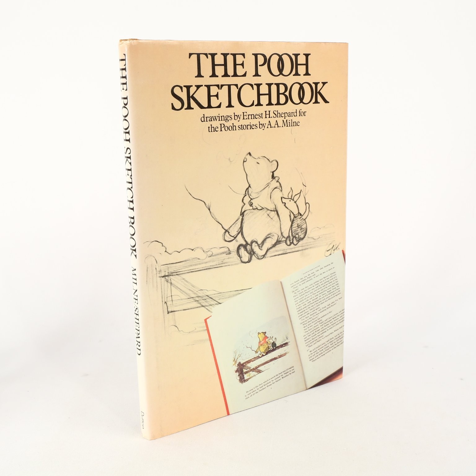 Pooh Sketchbook A.A. Milne E.H. Shepard 1982 First Edition Illustrated Dutton
