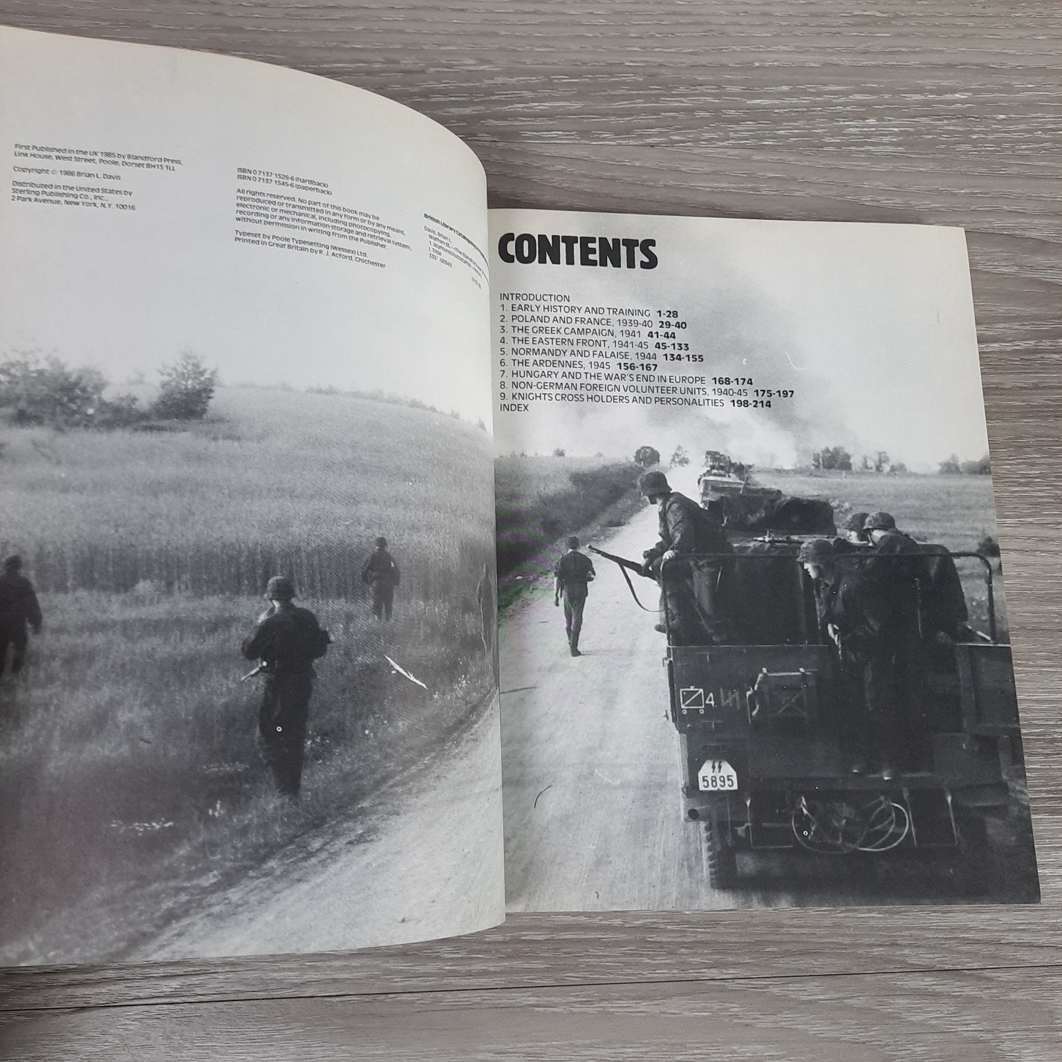 Waffen SS Brian L. Davis 1985 Blandford War Photo-Files Paperback