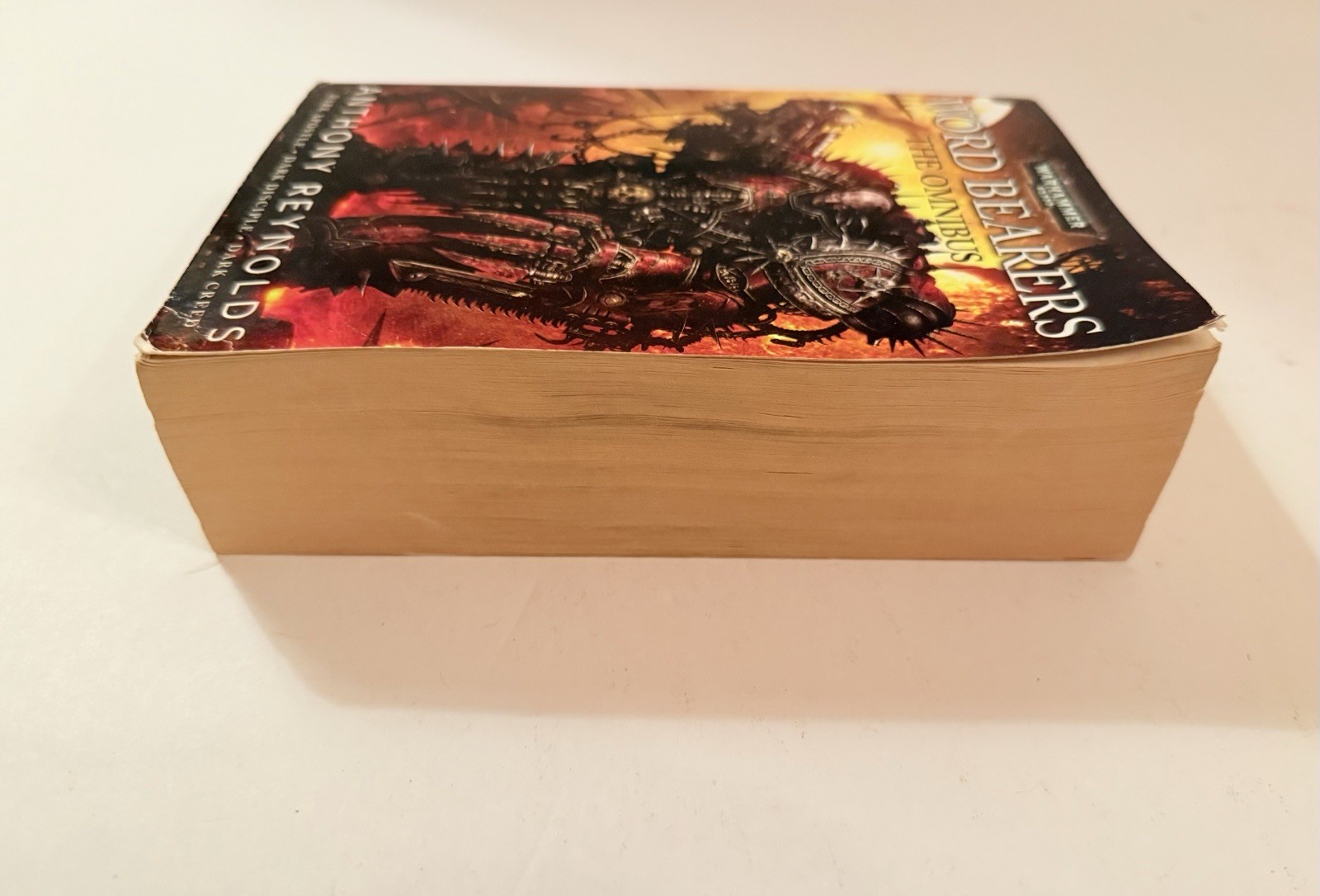 Warhammer 40k: The Word Bearers Omnibus by Anthony Reynolds 2012