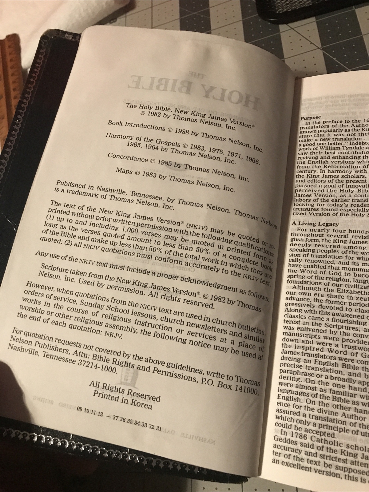 Vintage 1988 Thomas Nelson Holy Bible NKJV Center Column Reference Edition Rare
