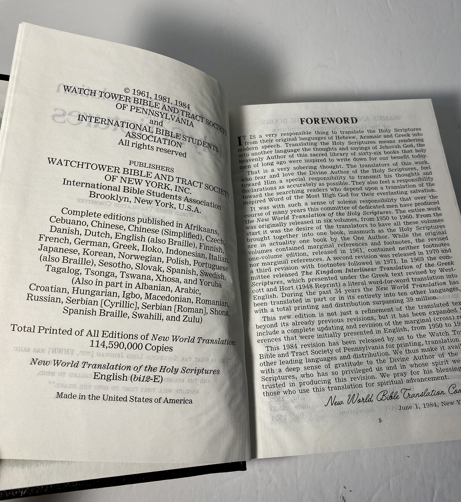 New World Translation of Holy Scriptures 1984 Watchtower Bible & Tract Society