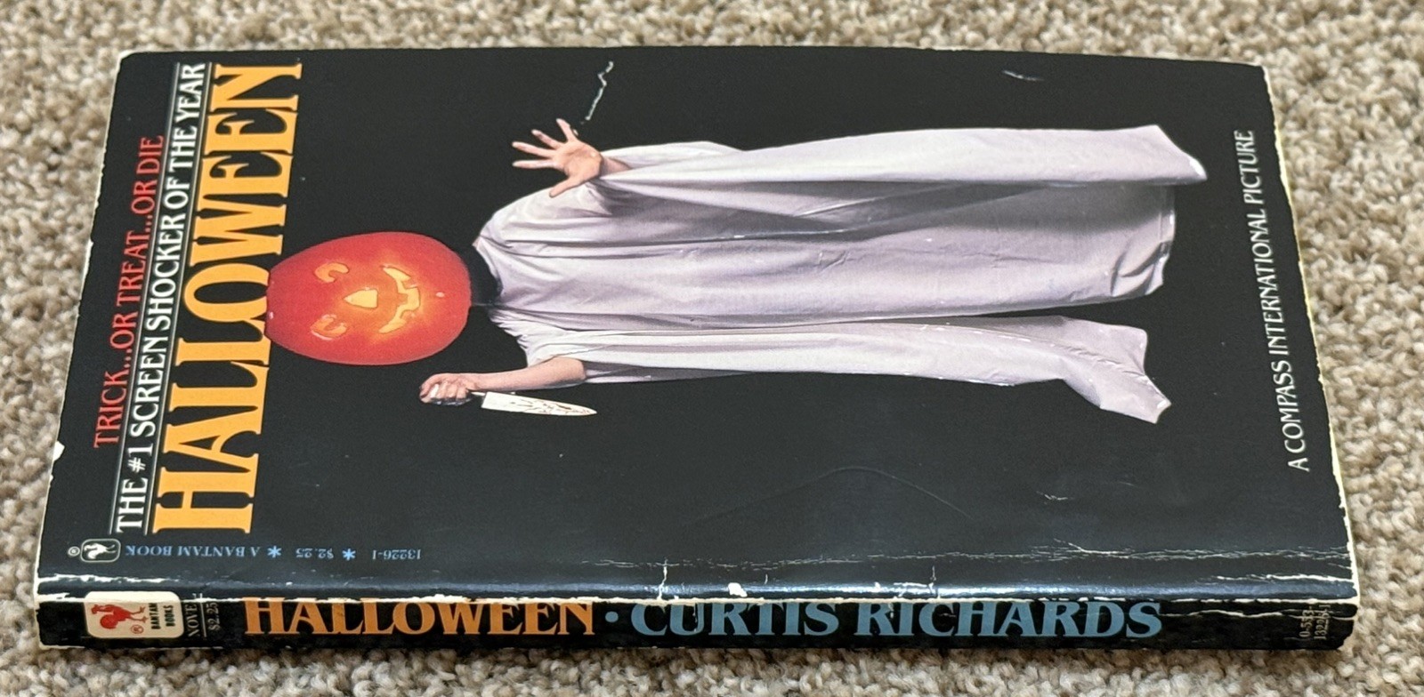 Halloween Paperback Book First Edition Bantam Curtis Richards Myers Carpenter