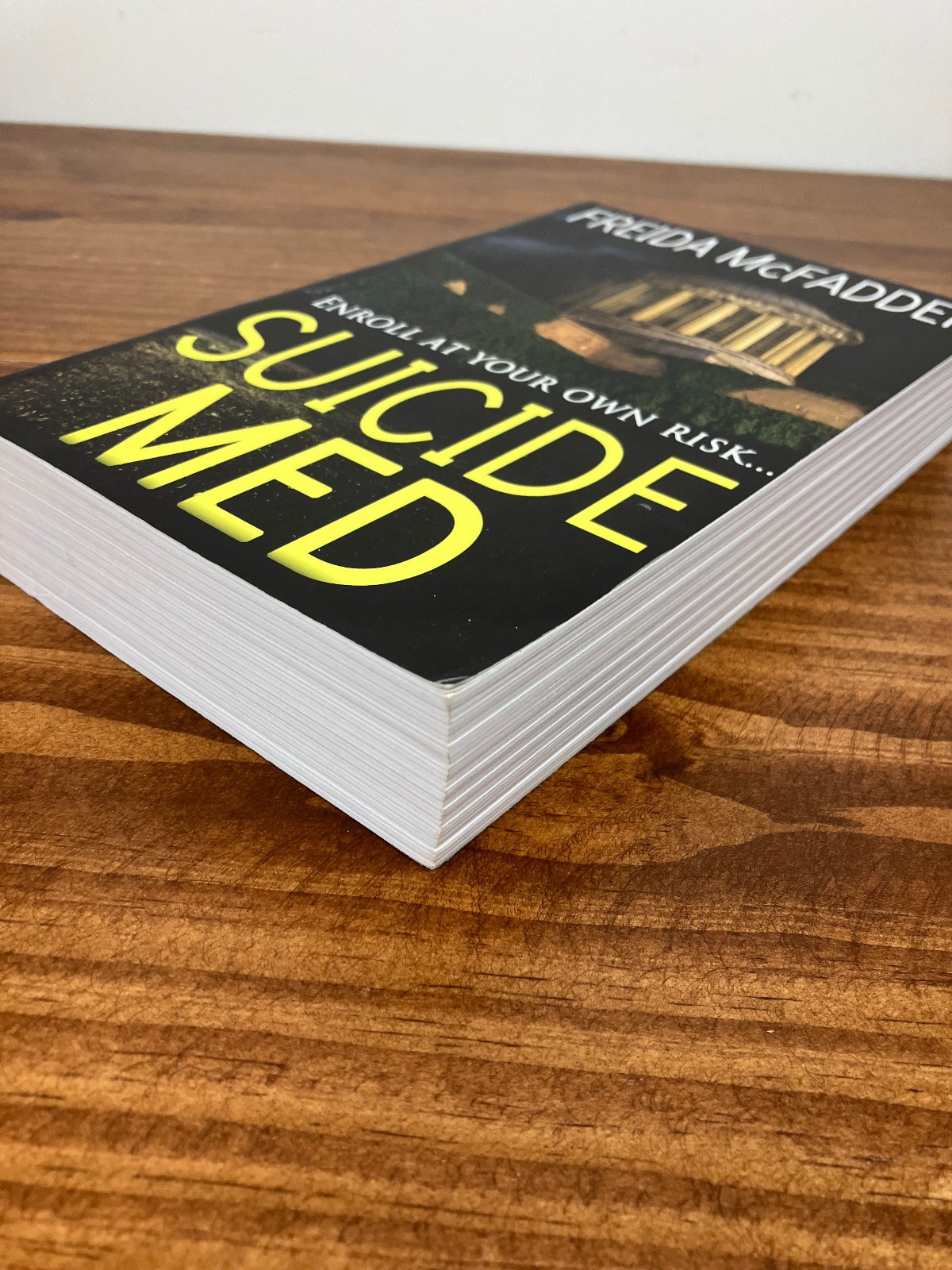 Suicide Med by Frieda McFadden Paperback Book – Out of Print Authentic Rare