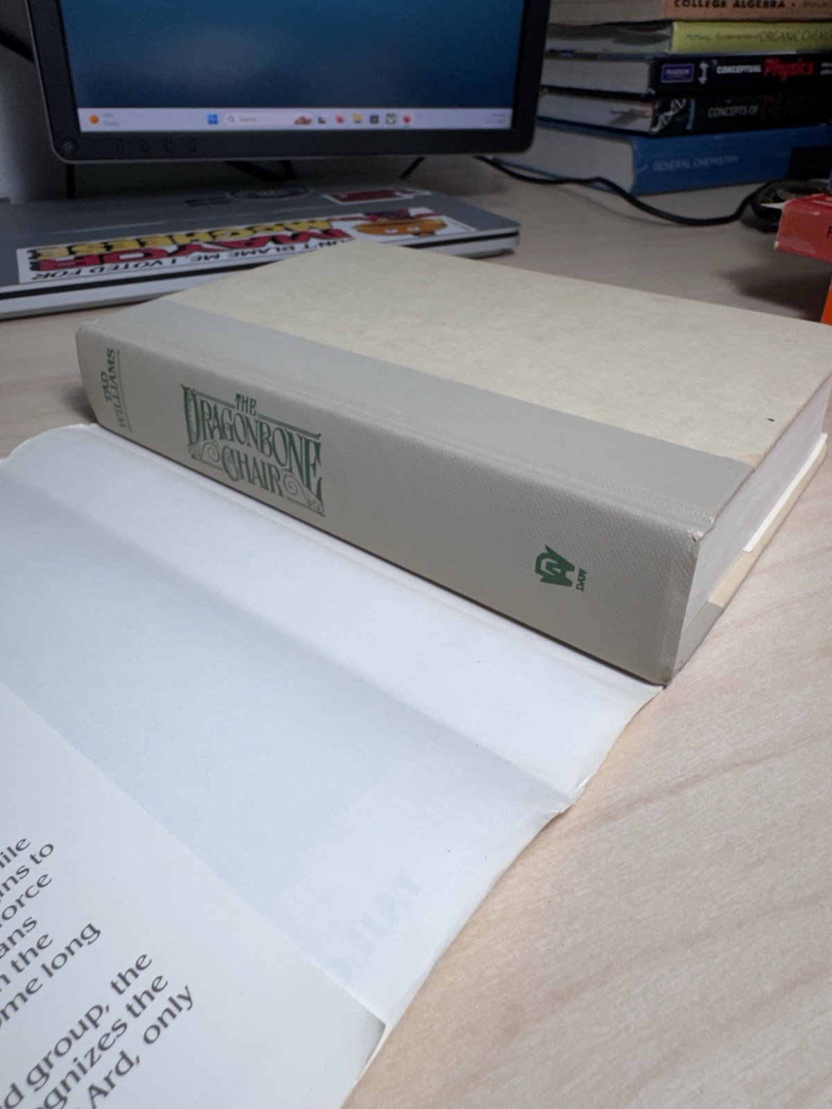 The Dragonbone Chair Memory, Sorrow, and Thorn Book 1 Tad Williams 1988