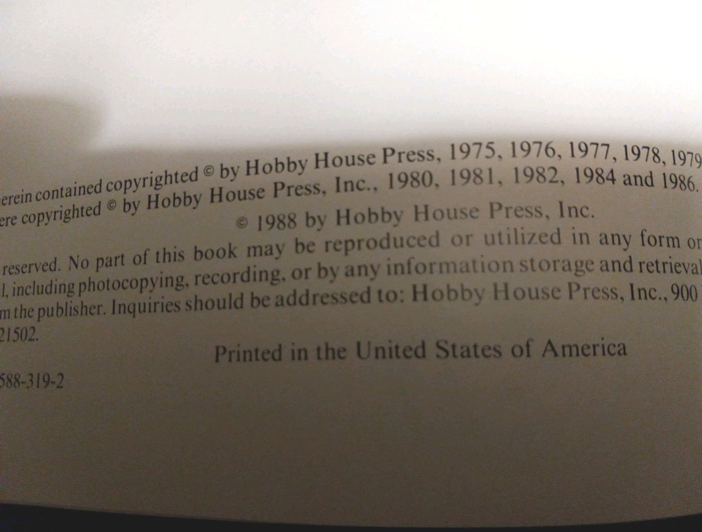 „Focusing on Dolls“ Hardcover Book By Jan Foulke 174 Pages – 1988 Good Preowned