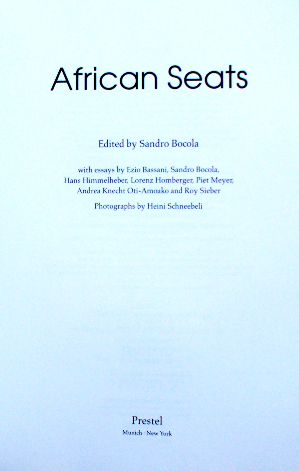 AFRICAN SEATS by Bocola , Schneebeli 2004 PB Prestel Verlag [361]