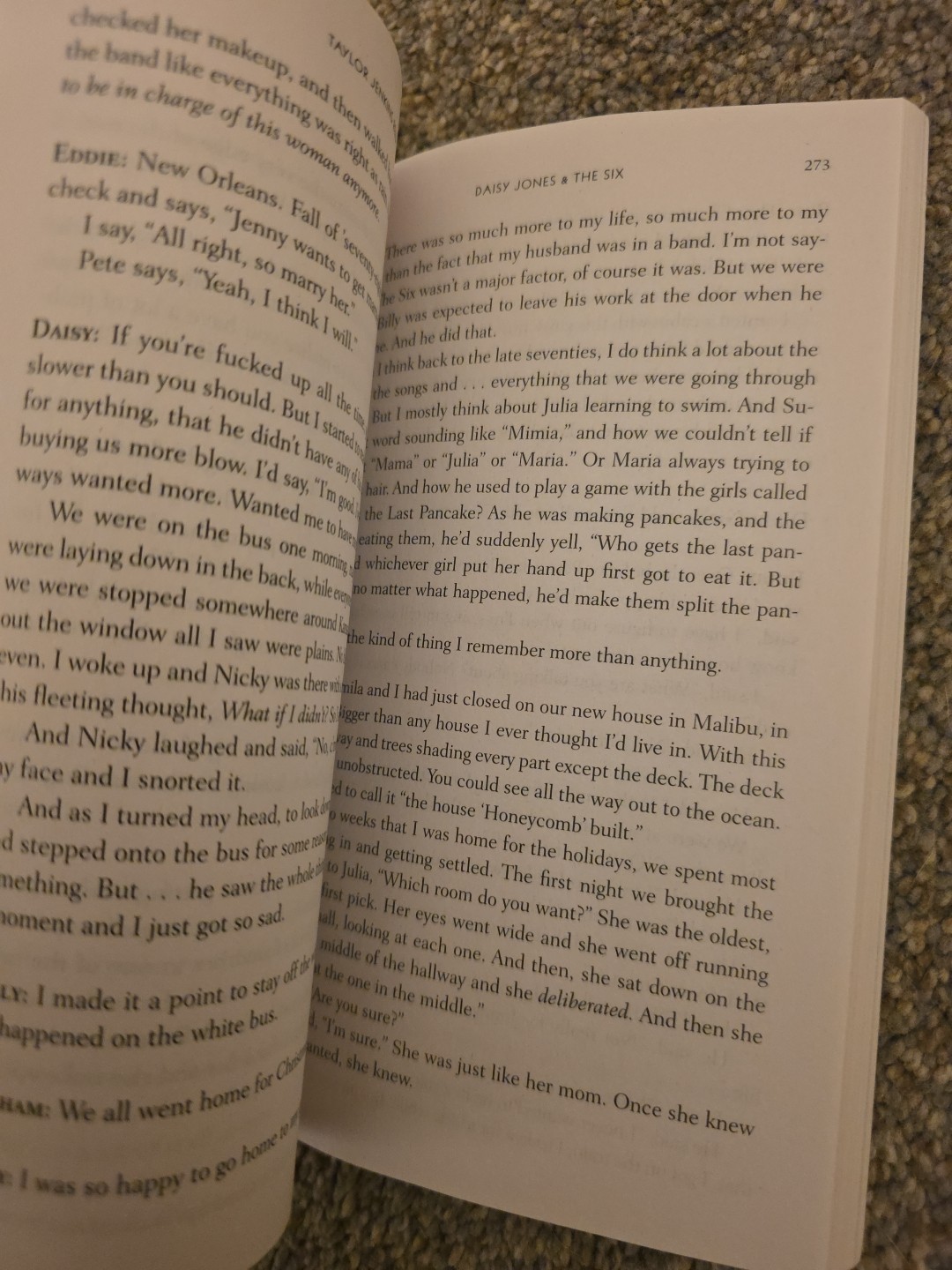 Daisy Jones and the Six: Reese’s Book Club : A Novel by Taylor Jenkins Reid…