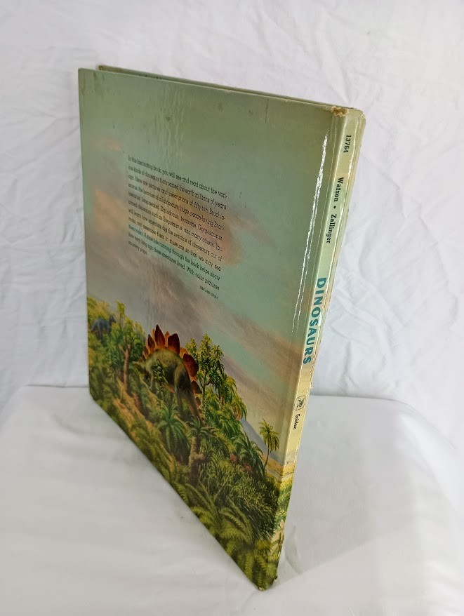 Dinosaurs and Other Prehistoric Reptiles – Giant Golden Book 1977 Print VTG