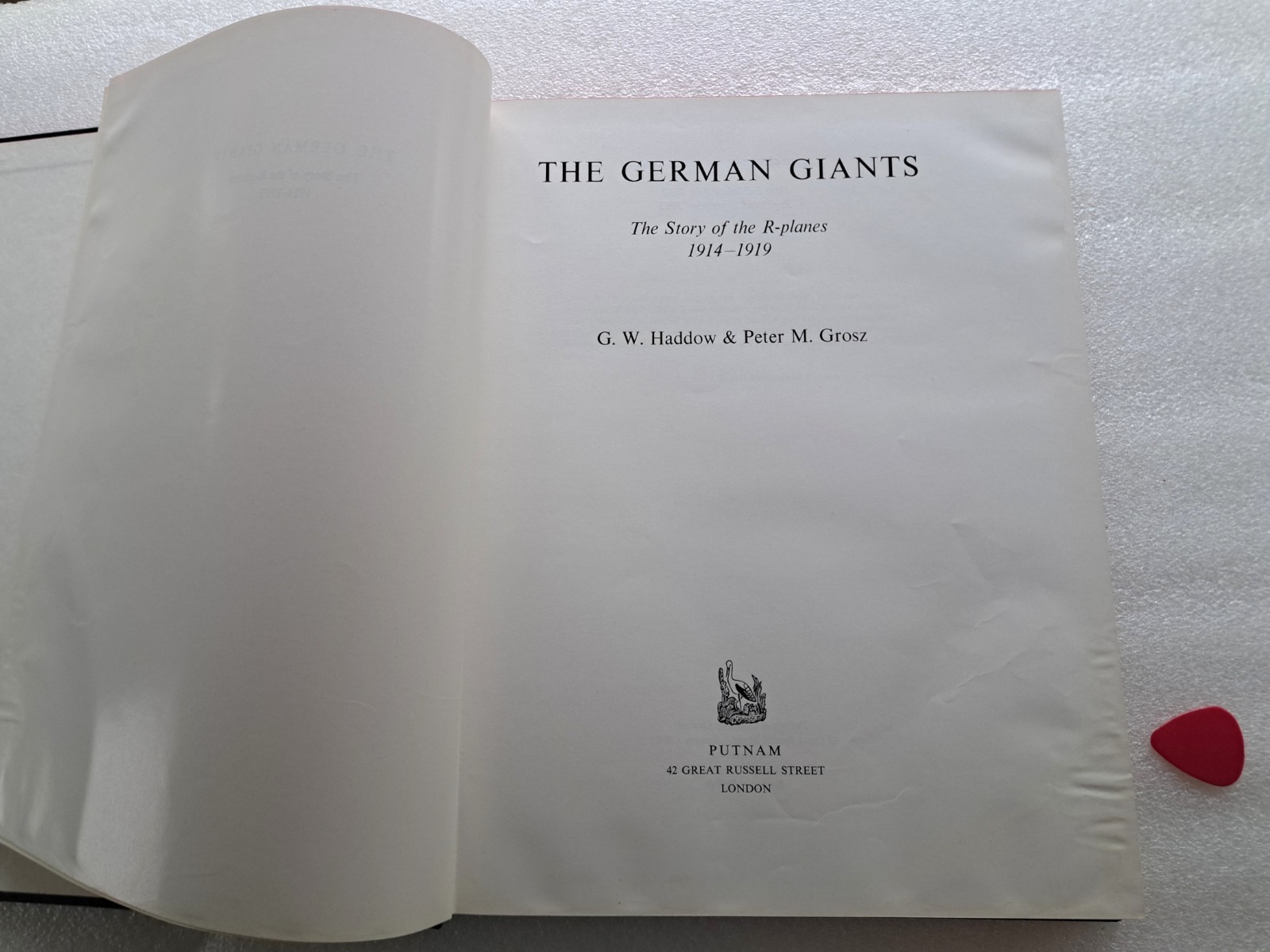 THE GERMAN GIANTS WW1 – Bomber Aircraft History R-Planes First World War HC DJ