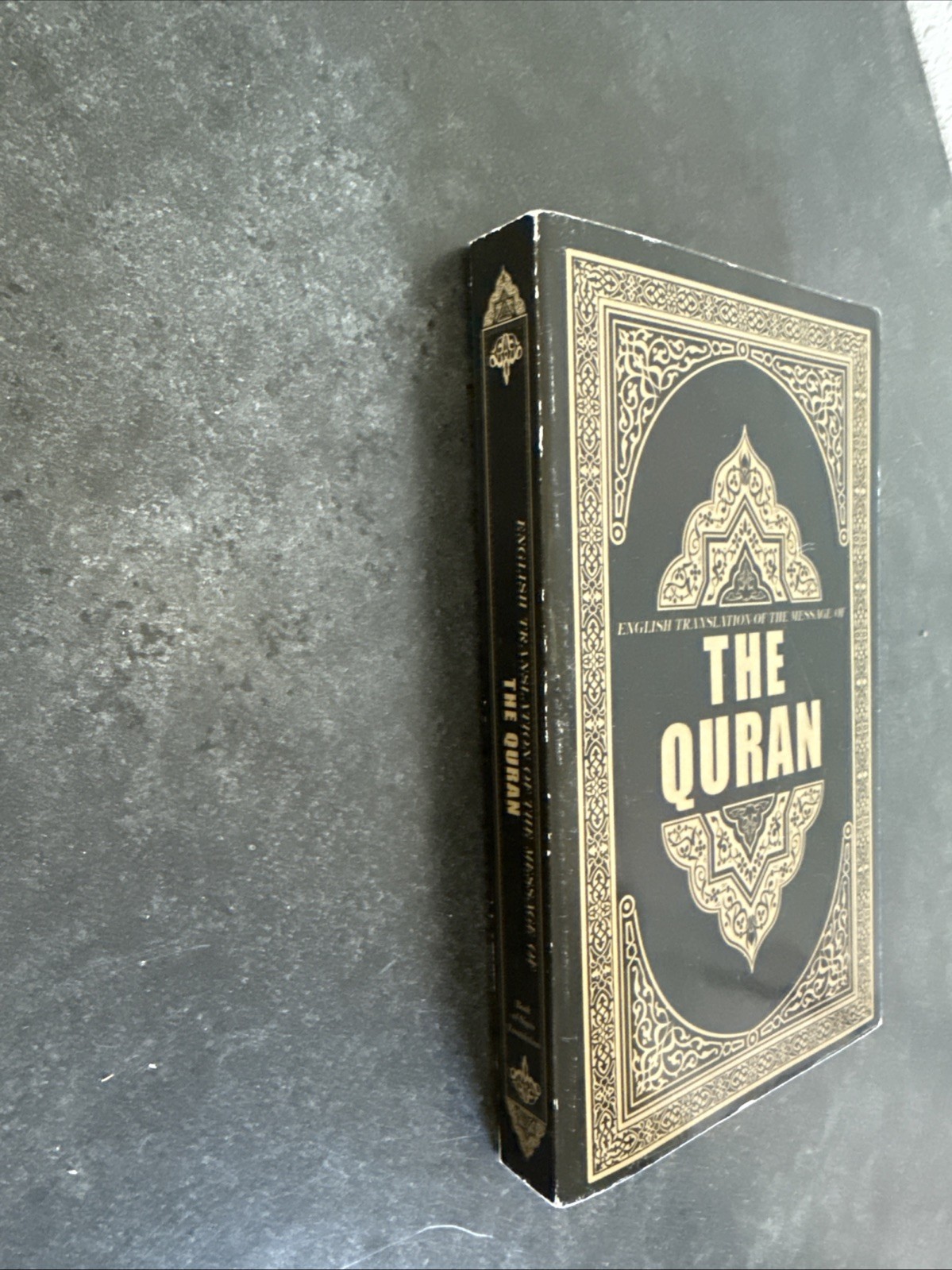 The Quran: English Translation of the Meaning of by Syed Vickar Ahamed: Used