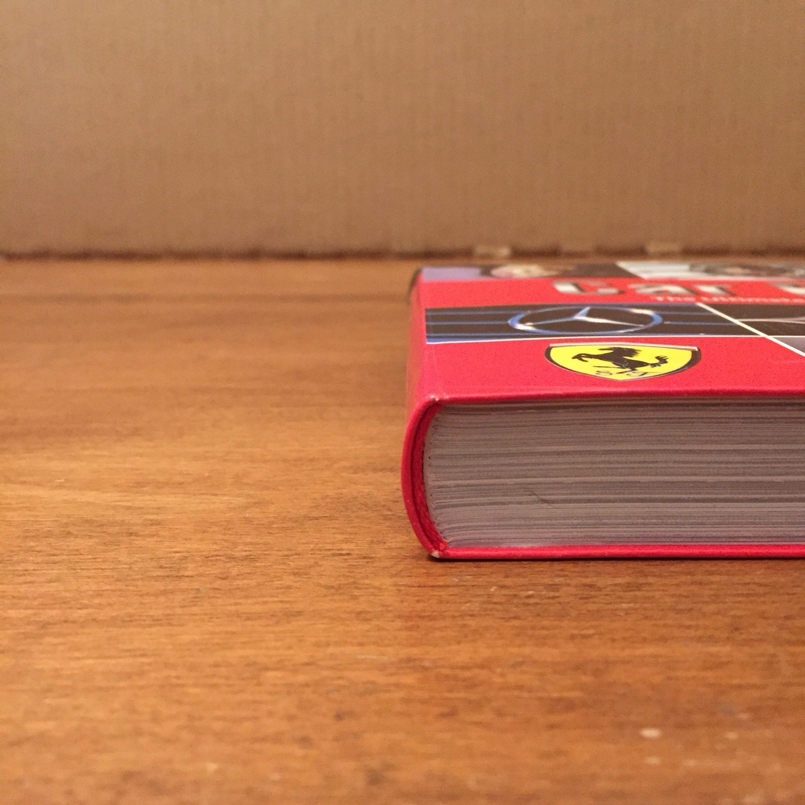 Car Emblems: Guide to Car Logos by Giles Chapman 2015 Chartwell Flexibound Good+