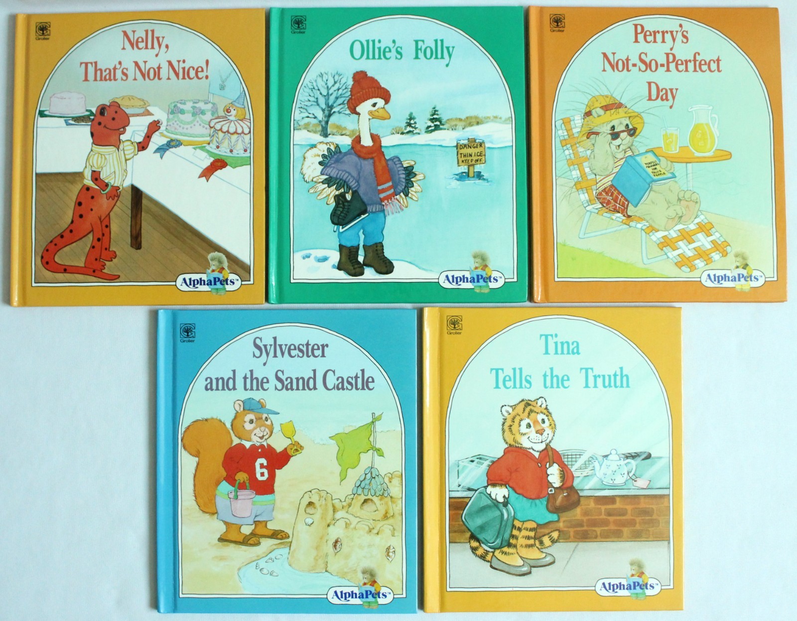 Lot of 20 Books Grolier AlphaPets Letter Books Alphabet Kids Learning Set