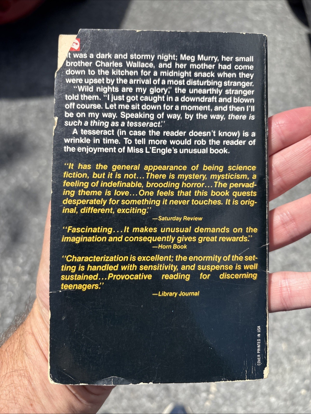 A Wrinkle in Time by Madeleine L’Engle 1976 vintage paperback Stranger Things