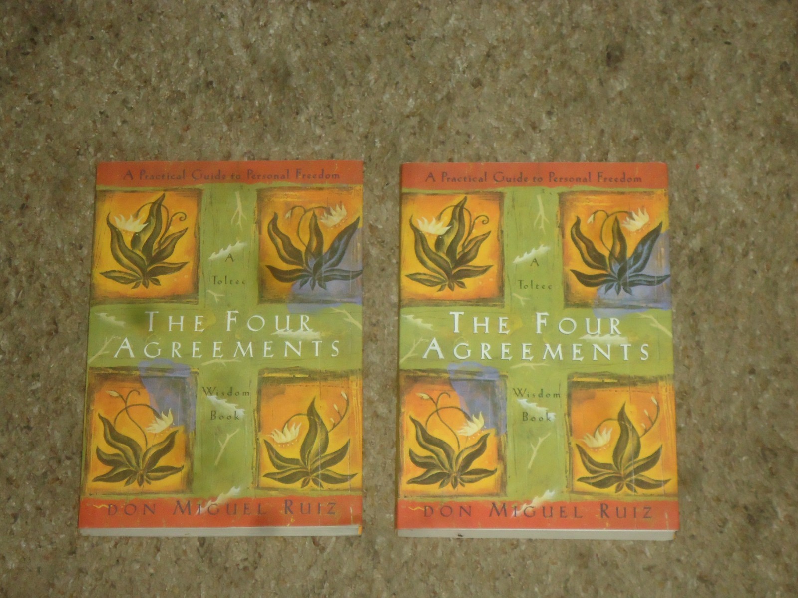 Lot 20 Copies The Four Agreements Don Miguel Ruiz + 1 Copy in Spanish