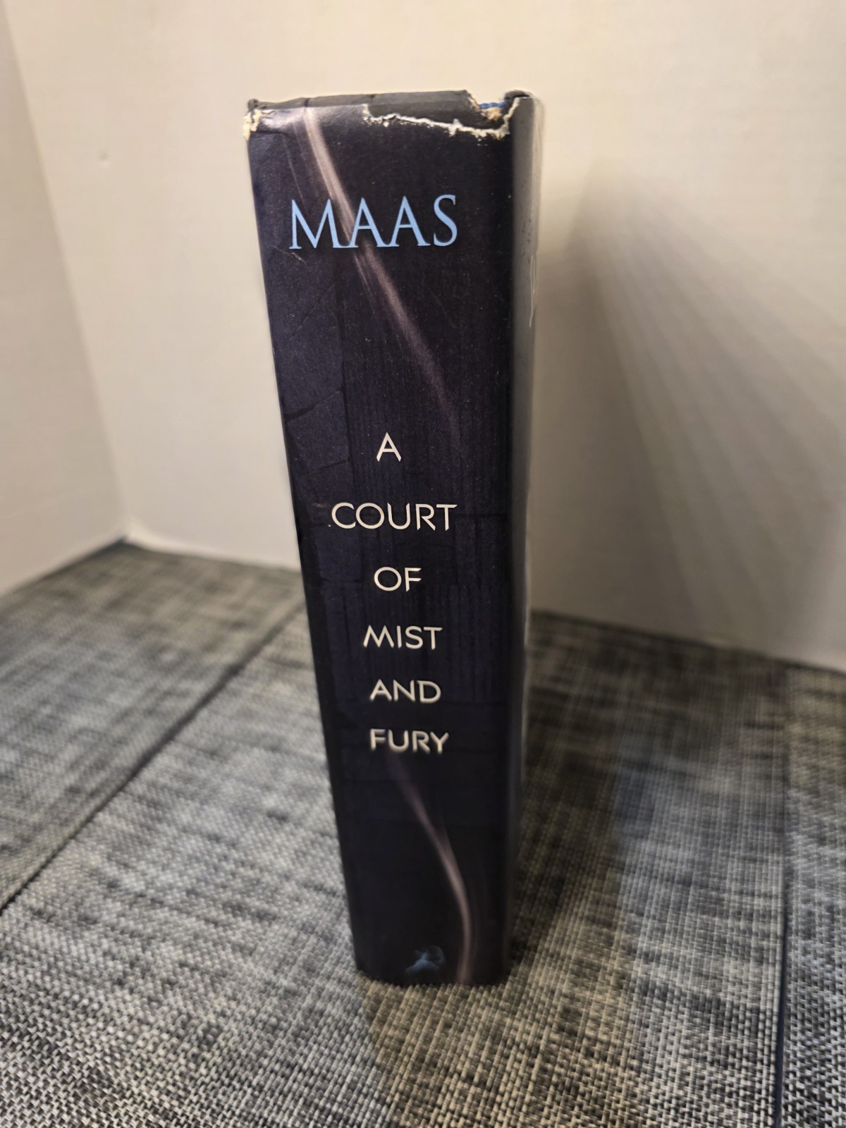A Court of Mist and Fury (A Court of Thorns and Roses, 2) by Maas