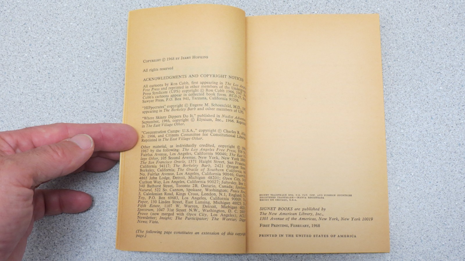 The Hippie Papers edited by Jerry Hopkins – Notes from Underground Press 1968
