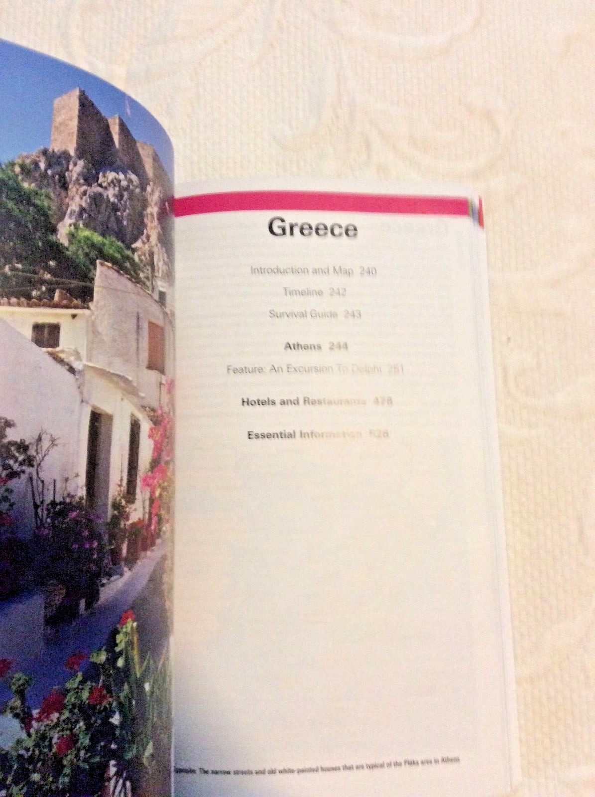 EUROPE TRAVEL BOOK 576 PAGES 19 EDITION