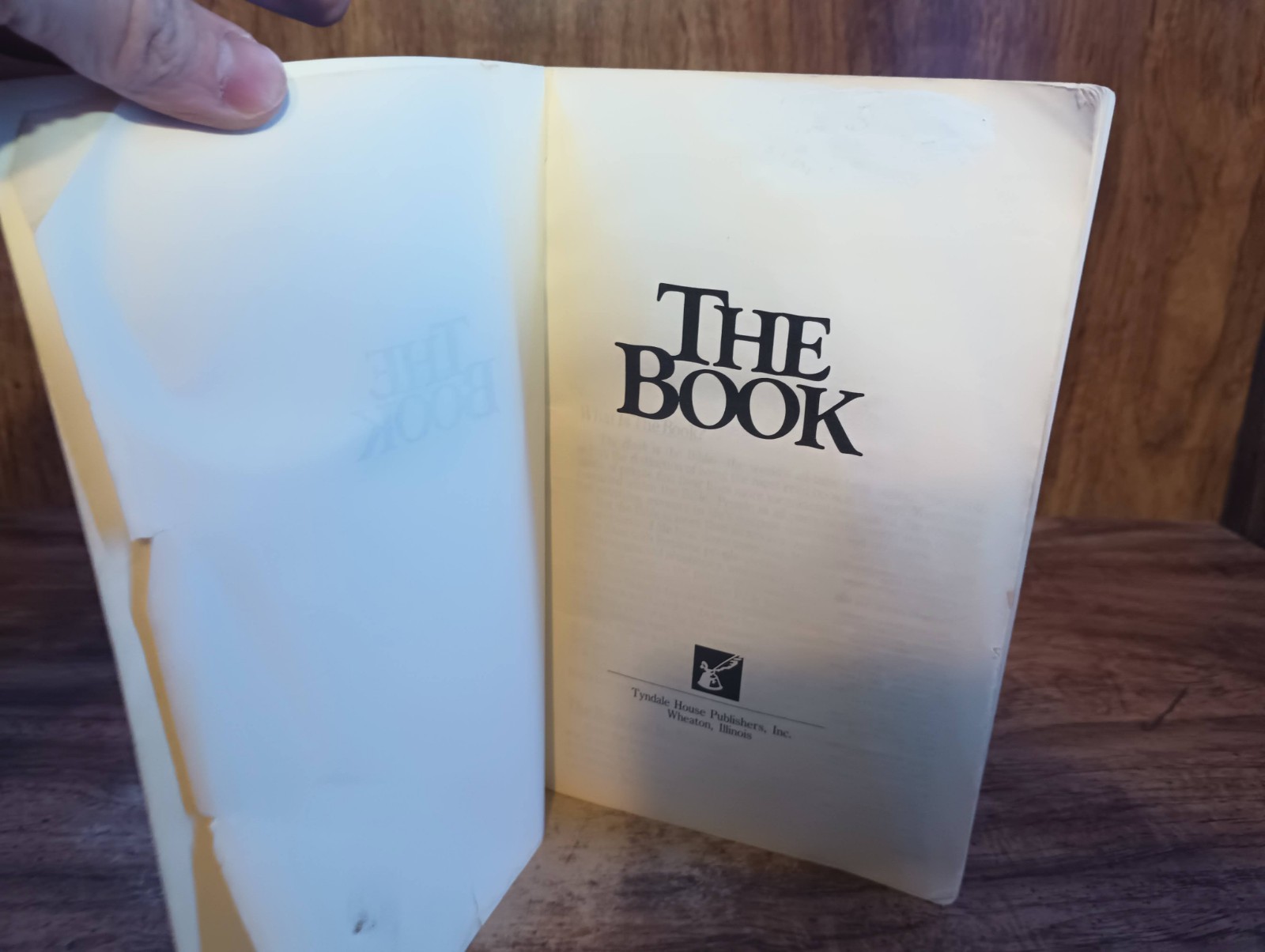 The Book Kenneth N. Taylor 1984 PB Tyndale 1312pp Christian Study Edition
