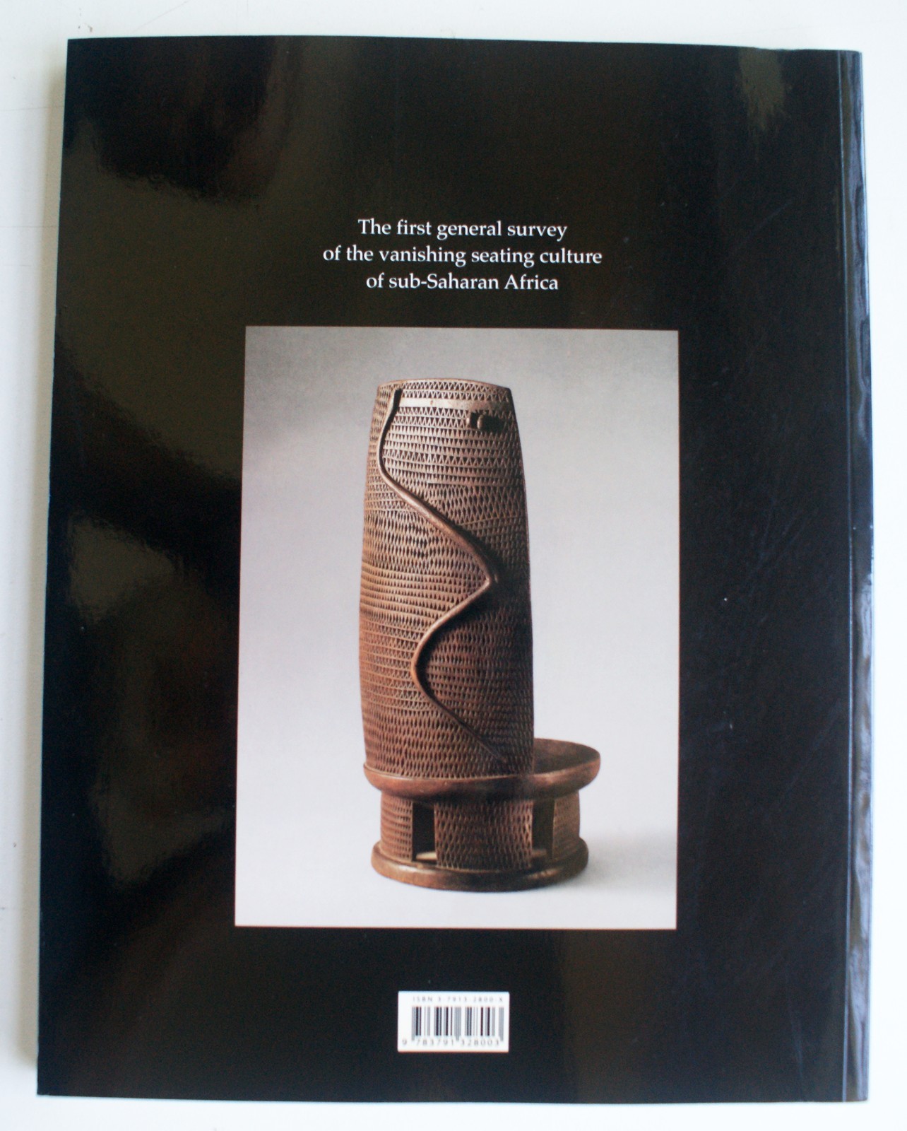 AFRICAN SEATS by Bocola , Schneebeli 2004 PB Prestel Verlag [361]