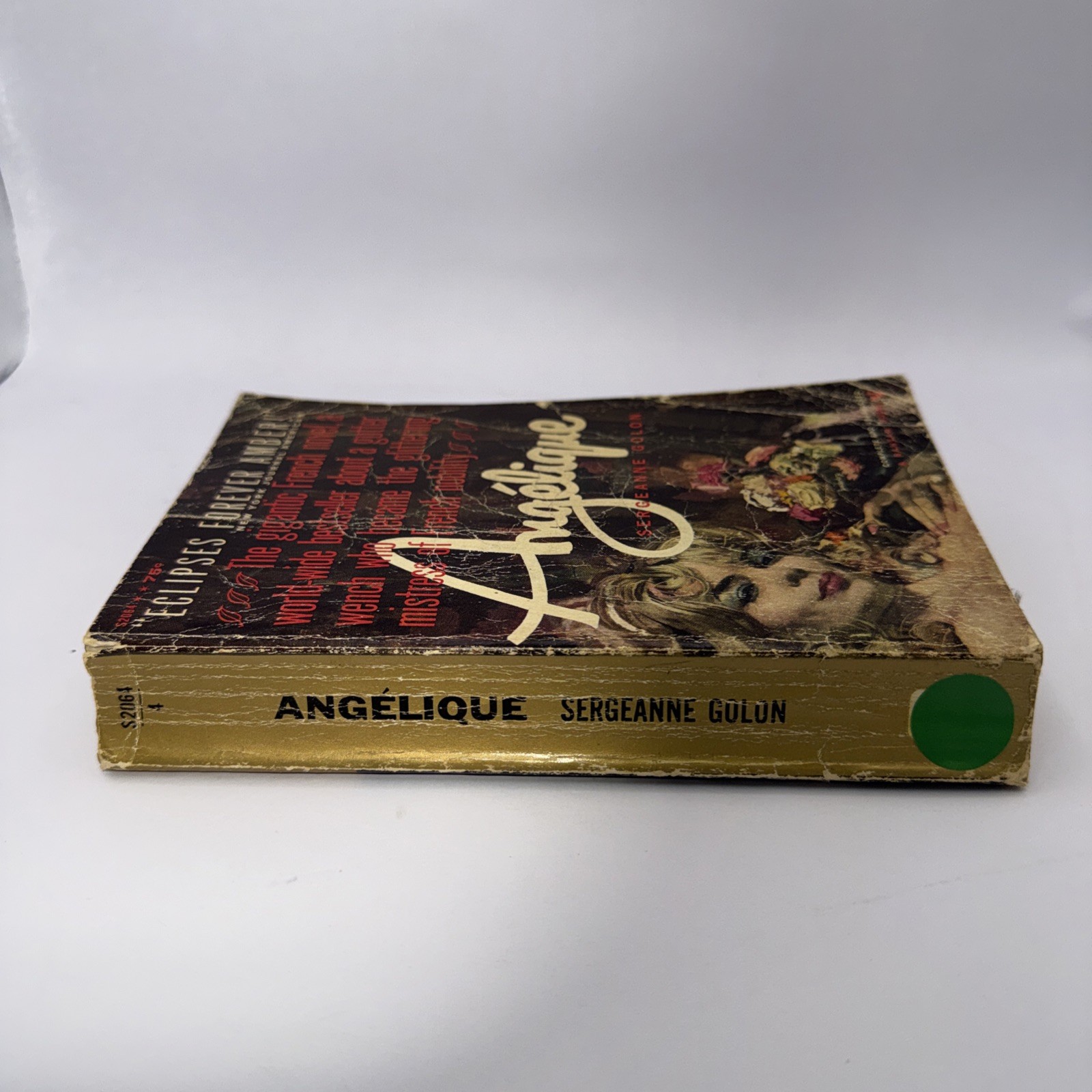 Angelique book 1 by Sergeanne Golon paperback 1960 pub.