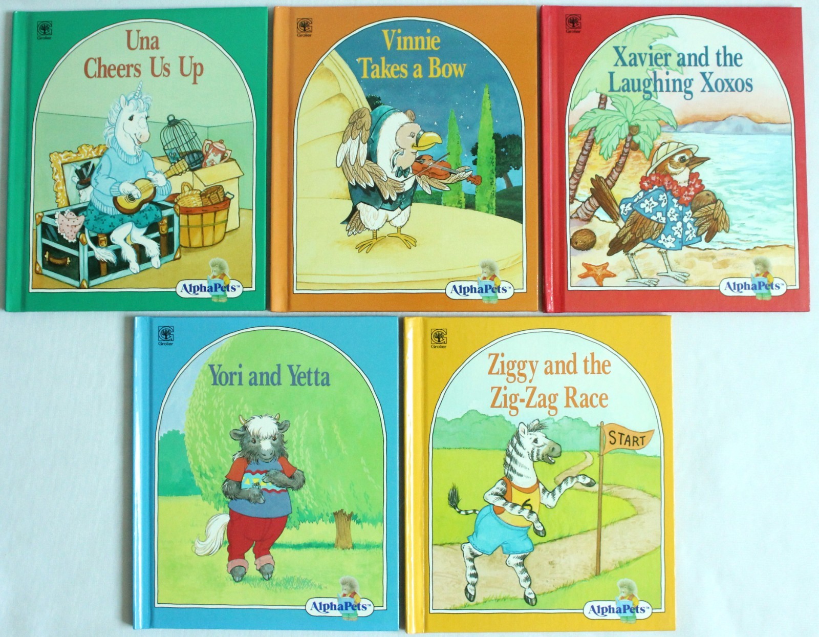 Lot of 20 Books Grolier AlphaPets Letter Books Alphabet Kids Learning Set