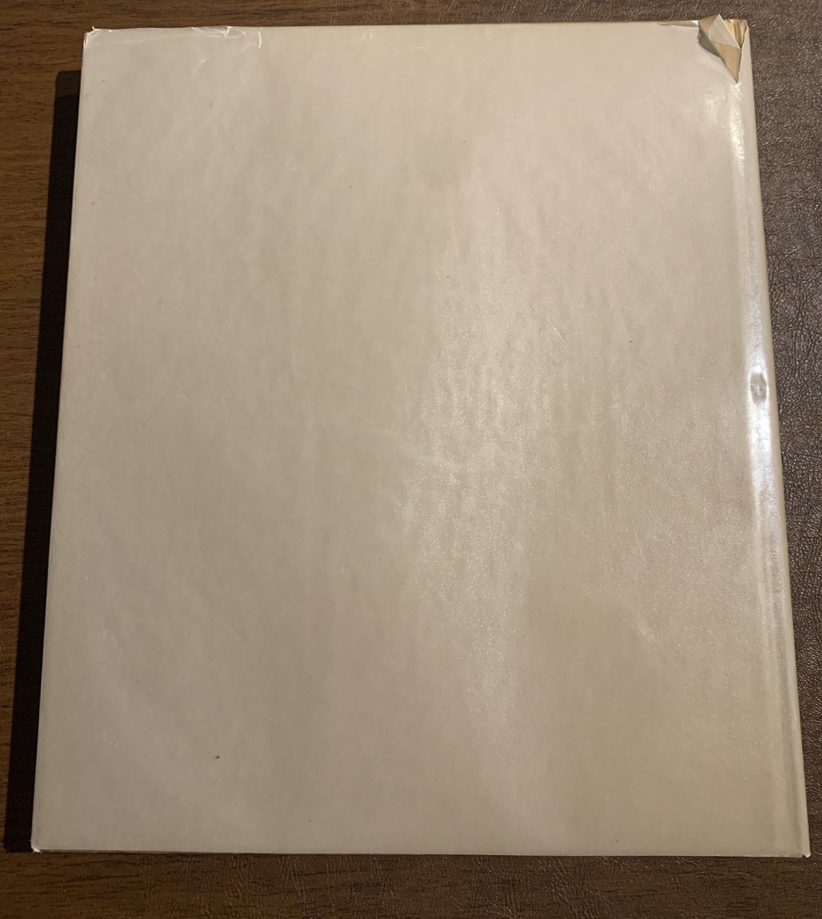 Photographs Annie Leibovitz 1970 – 1990 ~ First Edition Hardcover + Dust Jacket