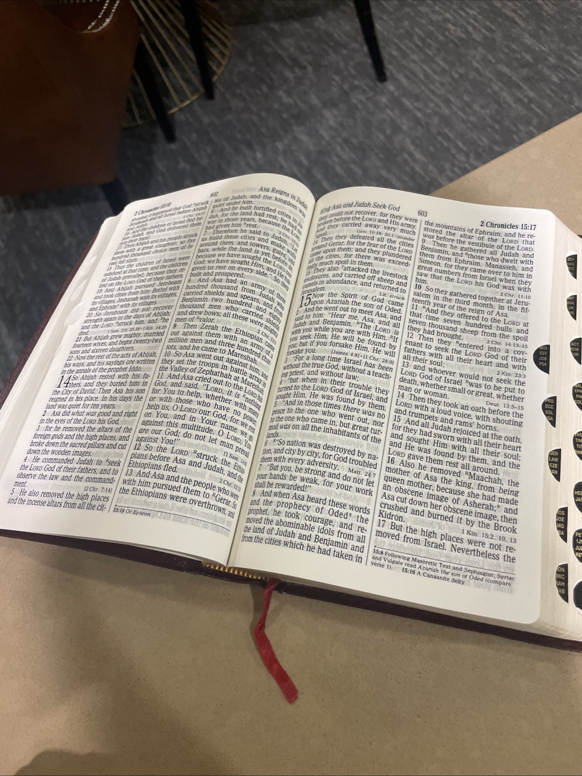 Holy Bible NKJV Giant Print Concordance Red Letter 1992 Thomas Nelson Leather