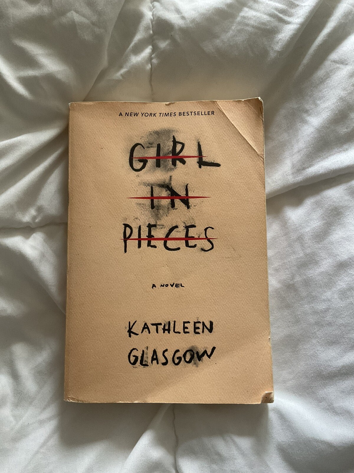 Girl in Pieces by Kathleen Glasgow (2018, Trade Paperback)