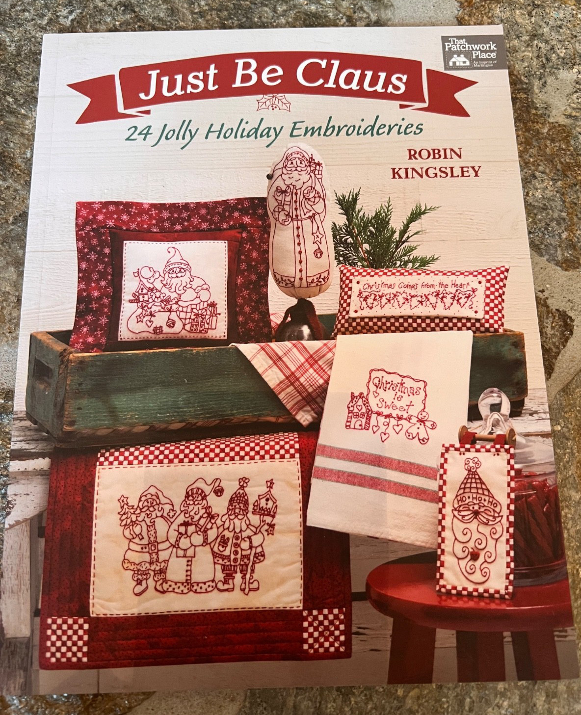 QUILT PATTERN BOOKS LOT OF 4 Brand NEW CHRISTMAS HOLIDAYS YULETIDE FARMHOUSE New