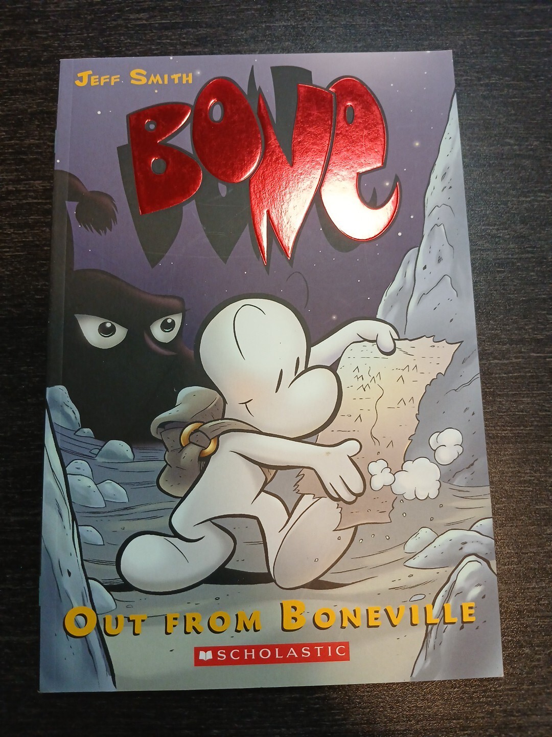 Out from Boneville: a Graphic Novel (BONE #1) by Jeff Smith (2005, Trade…