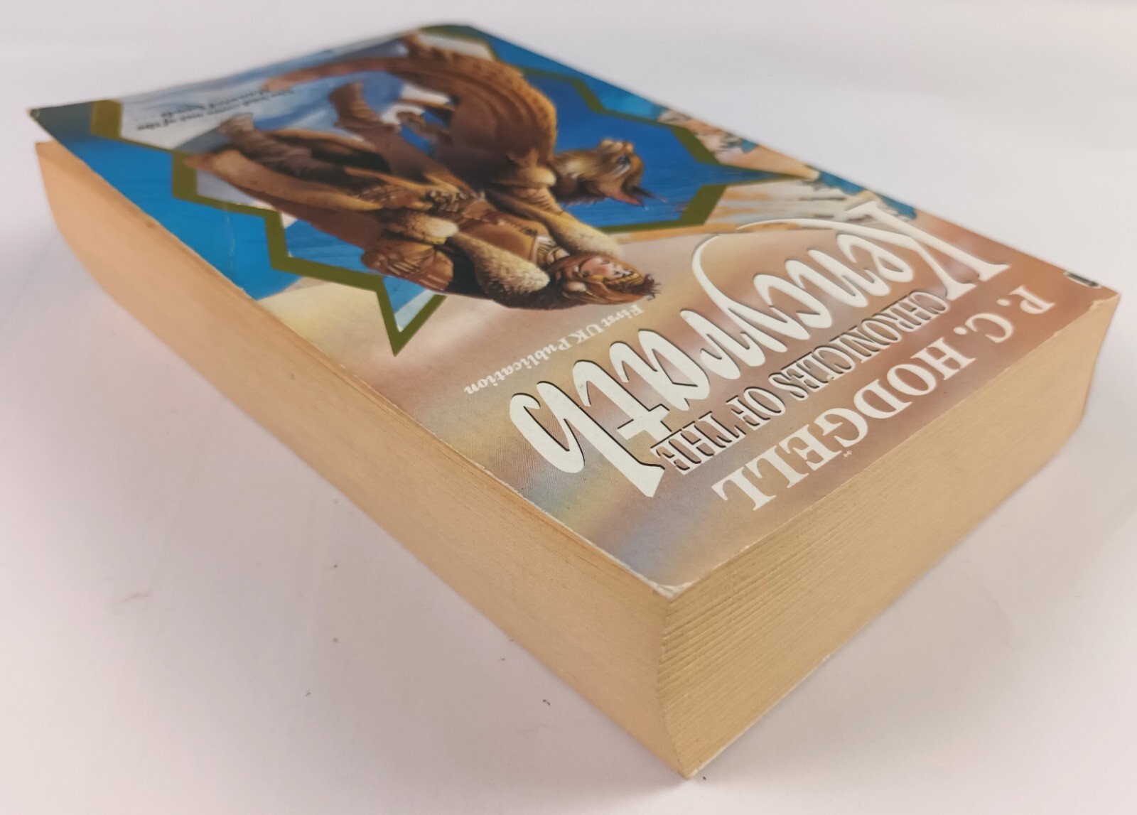 CHRONICLES OF THE KENCYRATH. P. C. HODGELL. TPB 1ST UK NEL 1987. GOOD