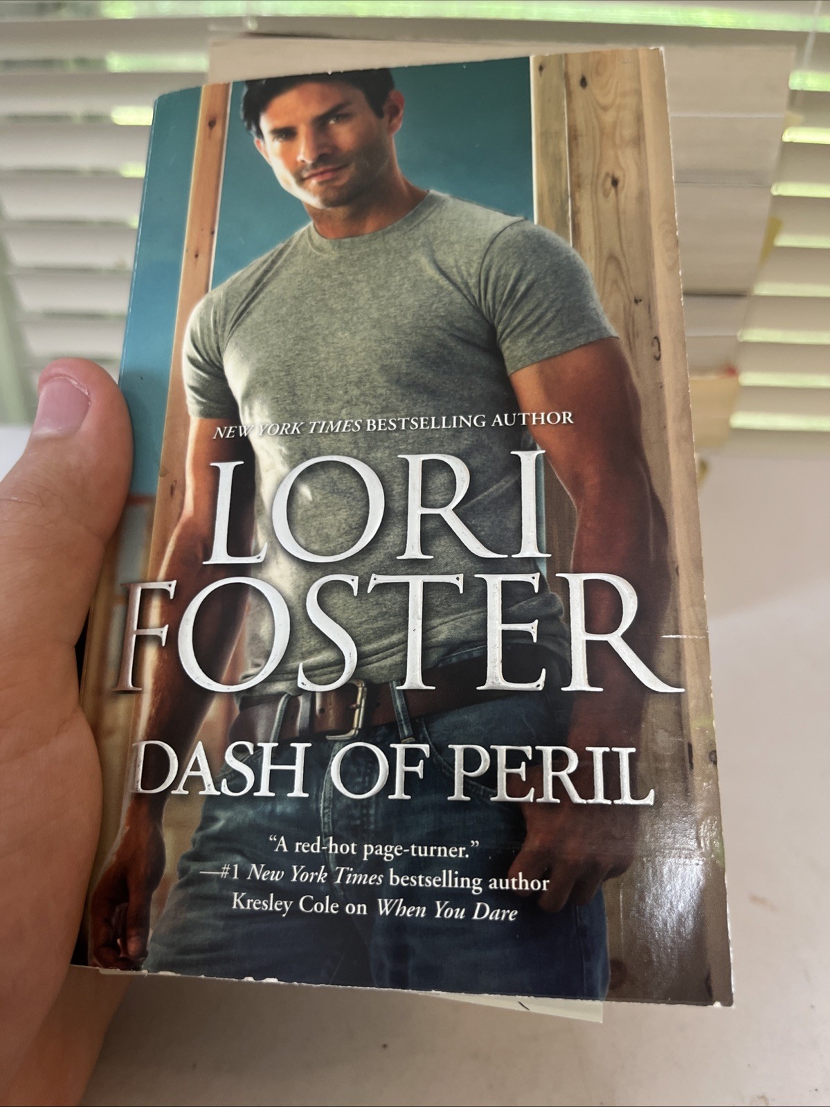 Lot of 10 – Lori Foster – Romance – Free Shipping