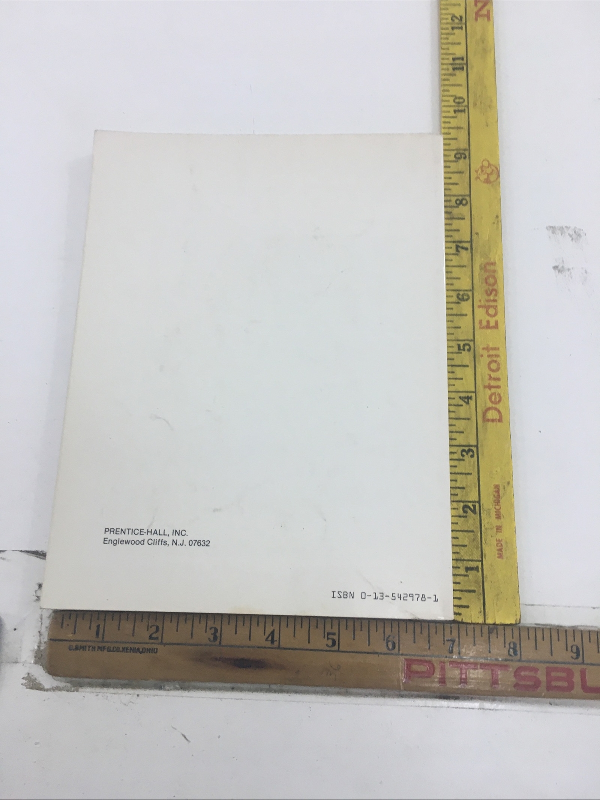 Macroeconomics : Theory and Policy – Michael R. Edgmand (1987, Paperback)
