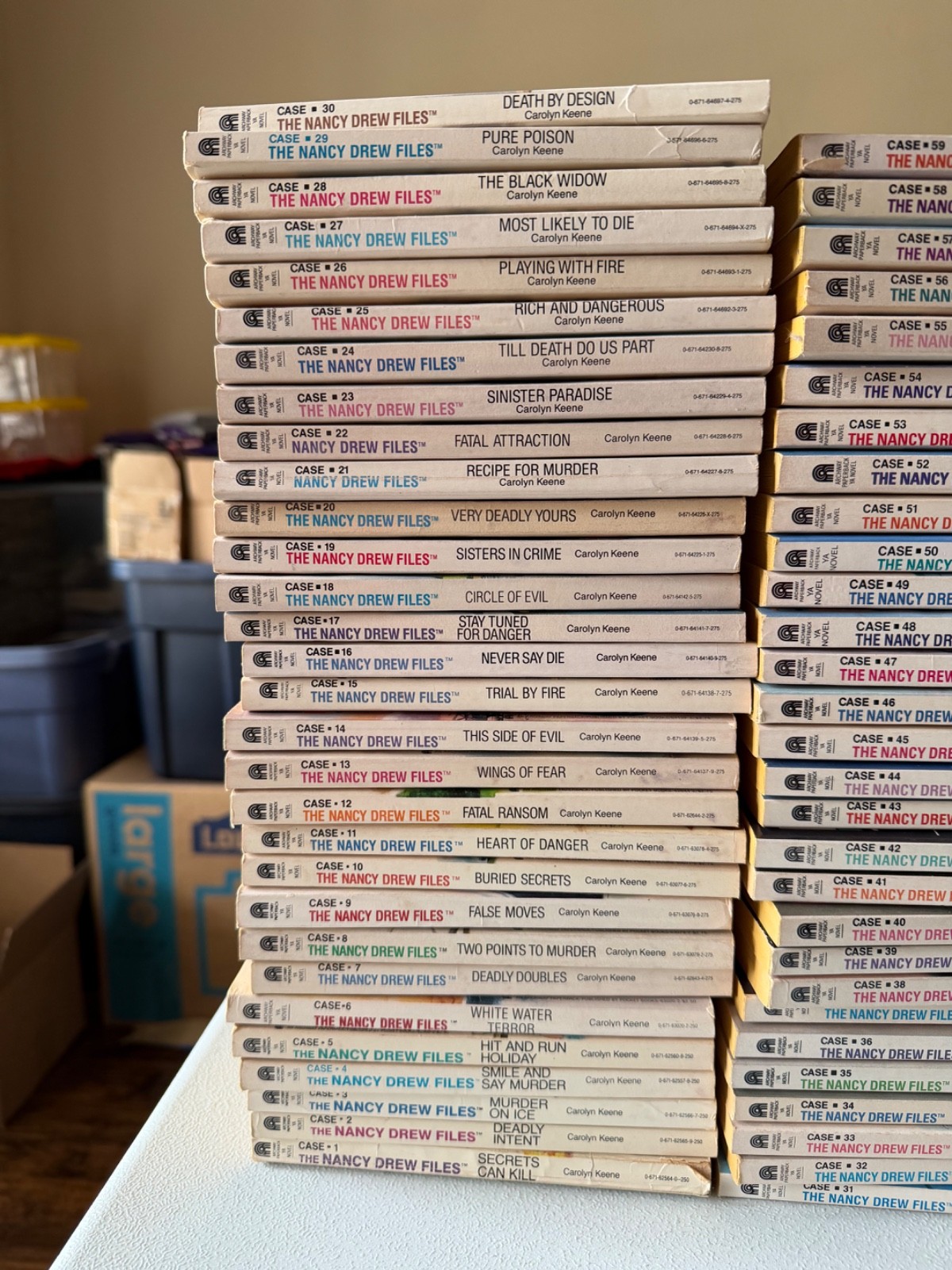 The Nancy Drew Files Books 1-117, 121,122 Vintage Carolyn Keene NEAR COMPLETE