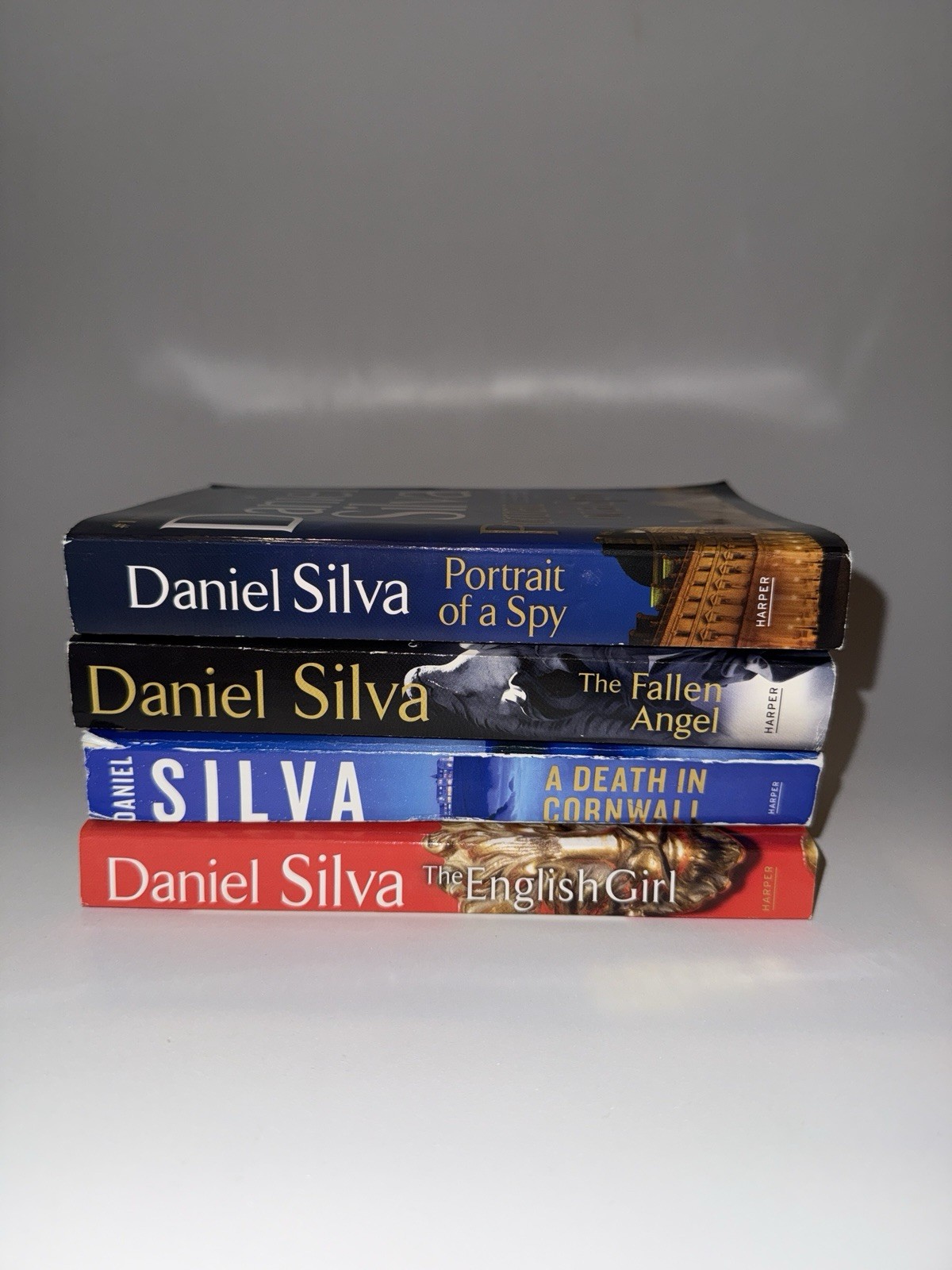 Lot of 21 Gabriel Allon Books by Daniel Silva Spy Series in Mixed Formats