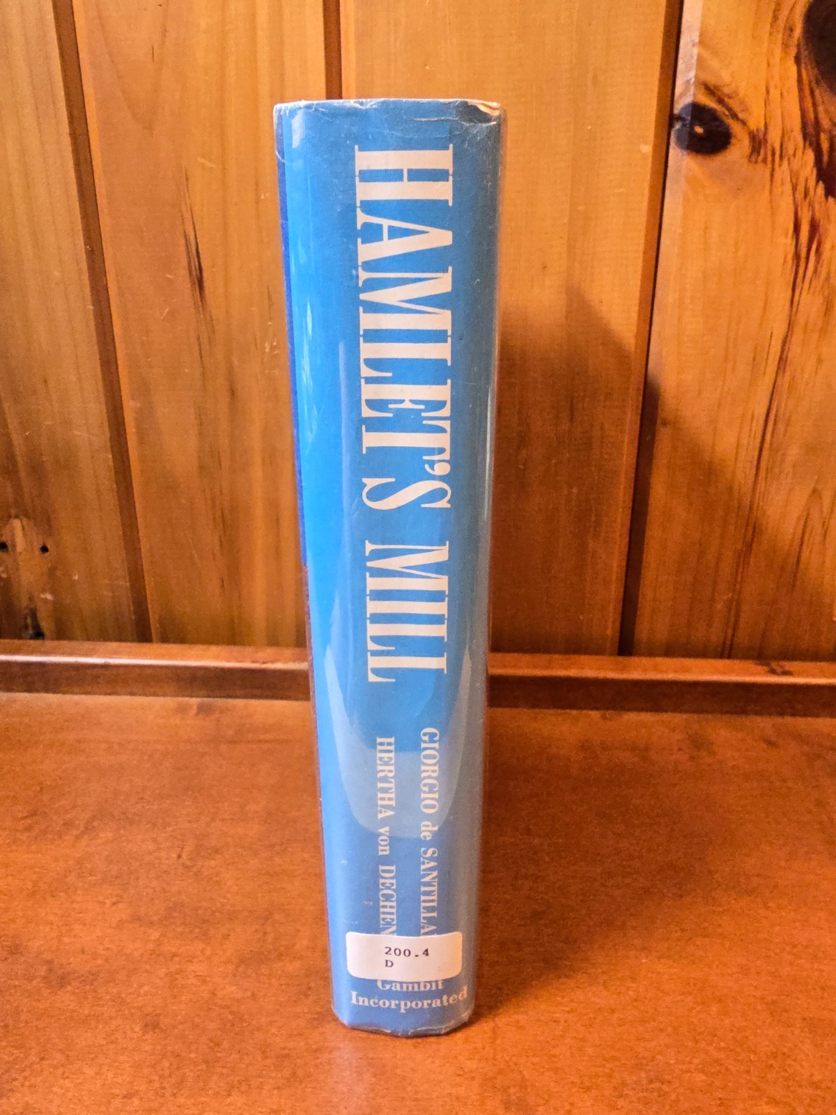 Hamlet’s Mill: An Essay on Myth and the Frame of Time