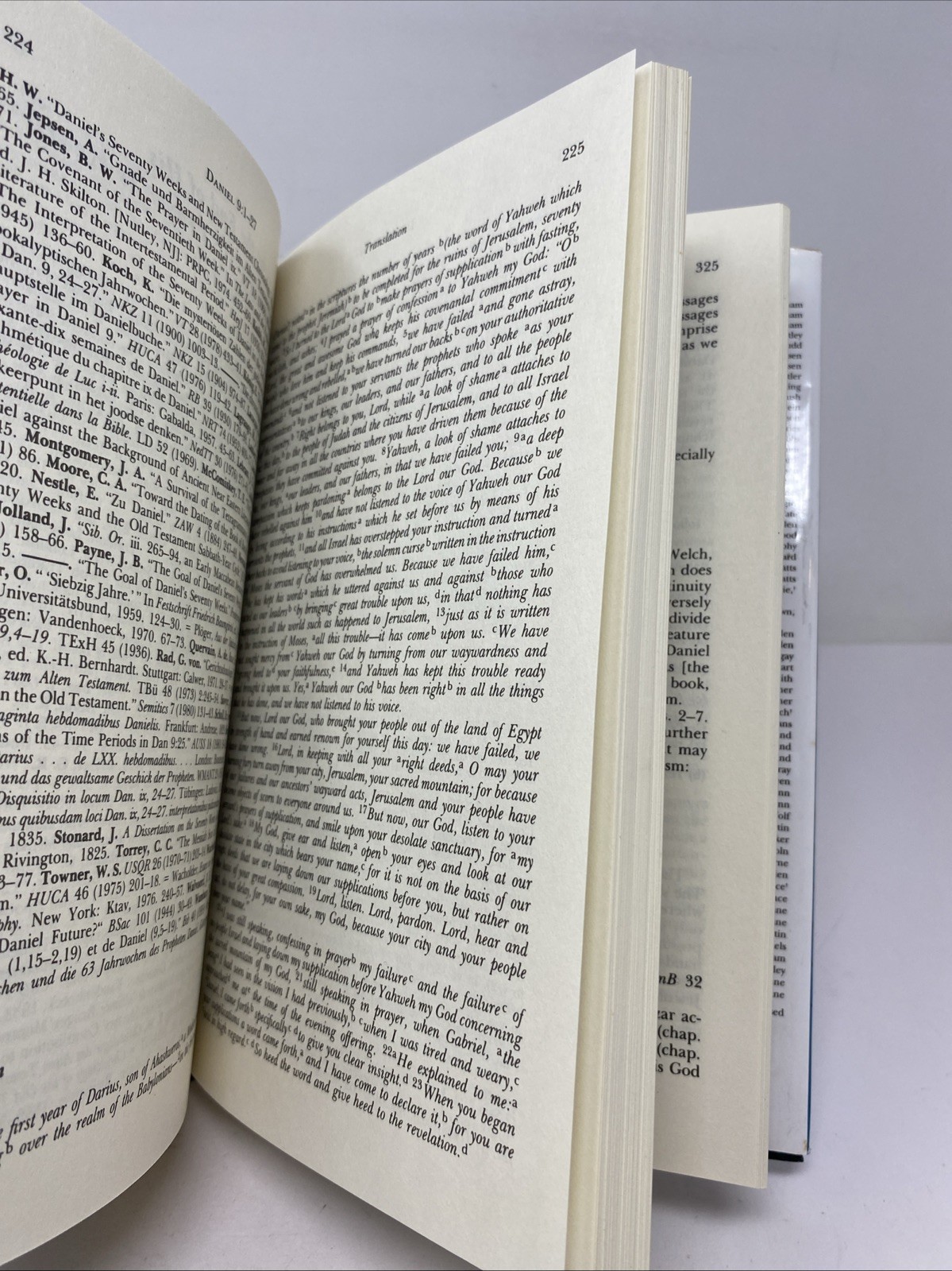 Daniel — Word Biblical Commentary Vol 30 Hardcover 1989 Goldingay Unmarked Pages