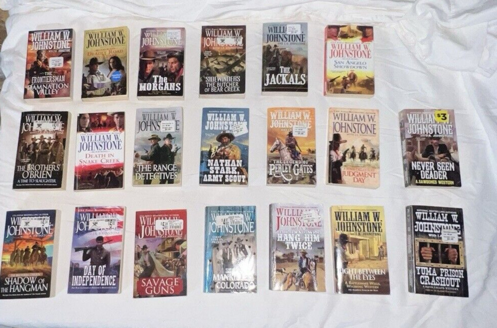 Lot of 20 William W. Johnstone Western Paperback Books Multiple Titles Reading
